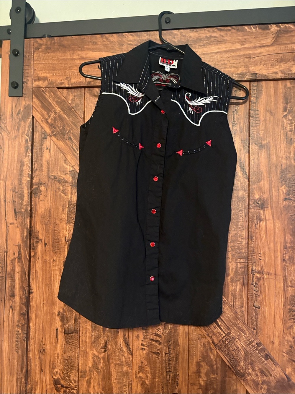Western-Style B&D by Panhandle Slim Sleeveless Button-Up Top with Embroidered